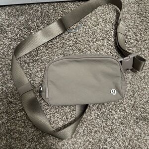 BNWOT Lululemon Belt Bag!